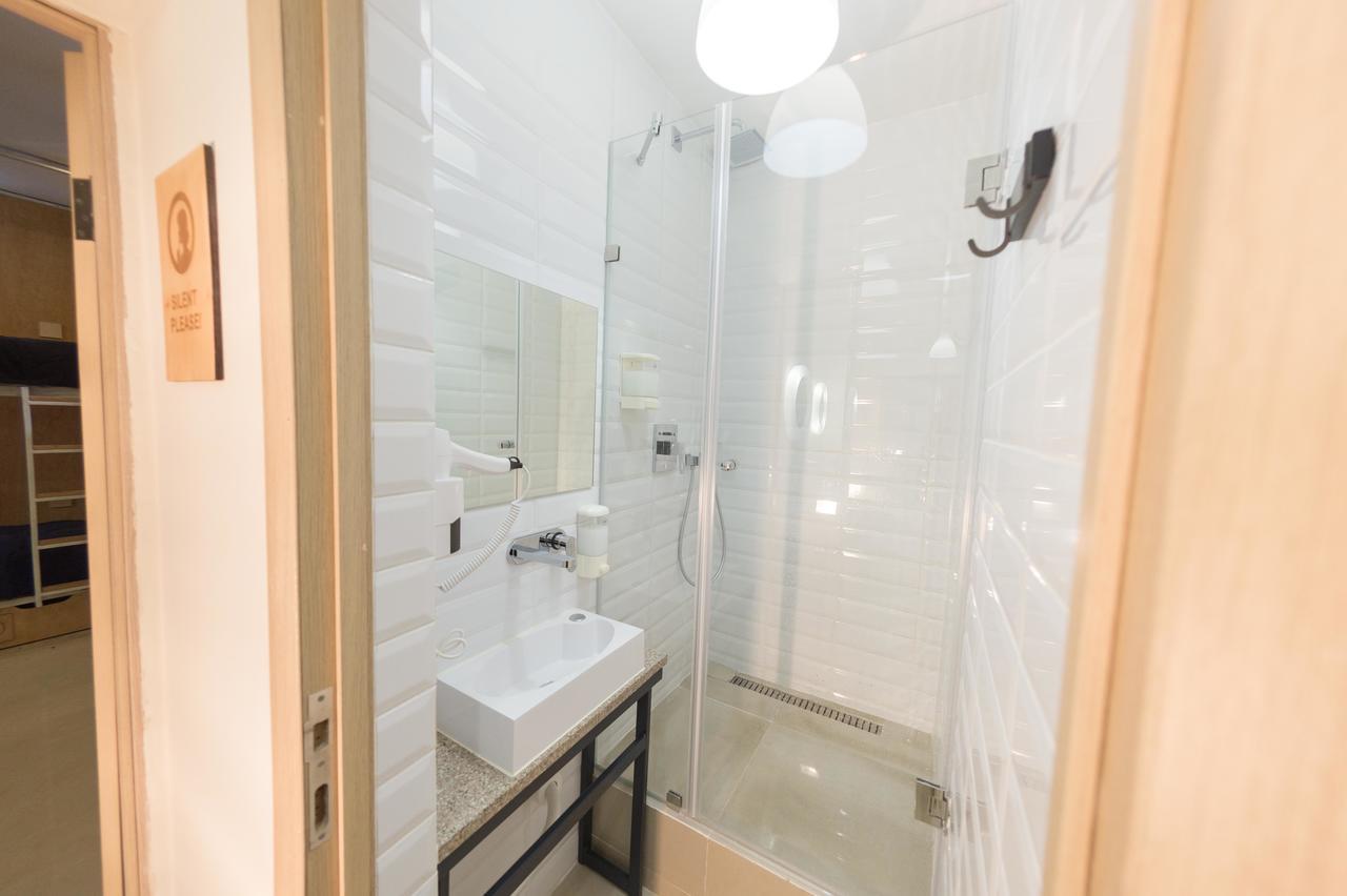 A&A Hostel Lviv Ngoại thất bức ảnh
